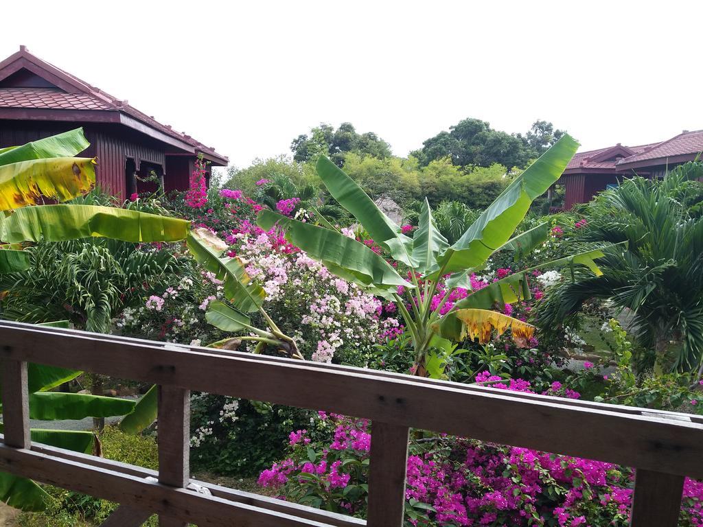 Khmer House Bungalow Kep Exterior photo